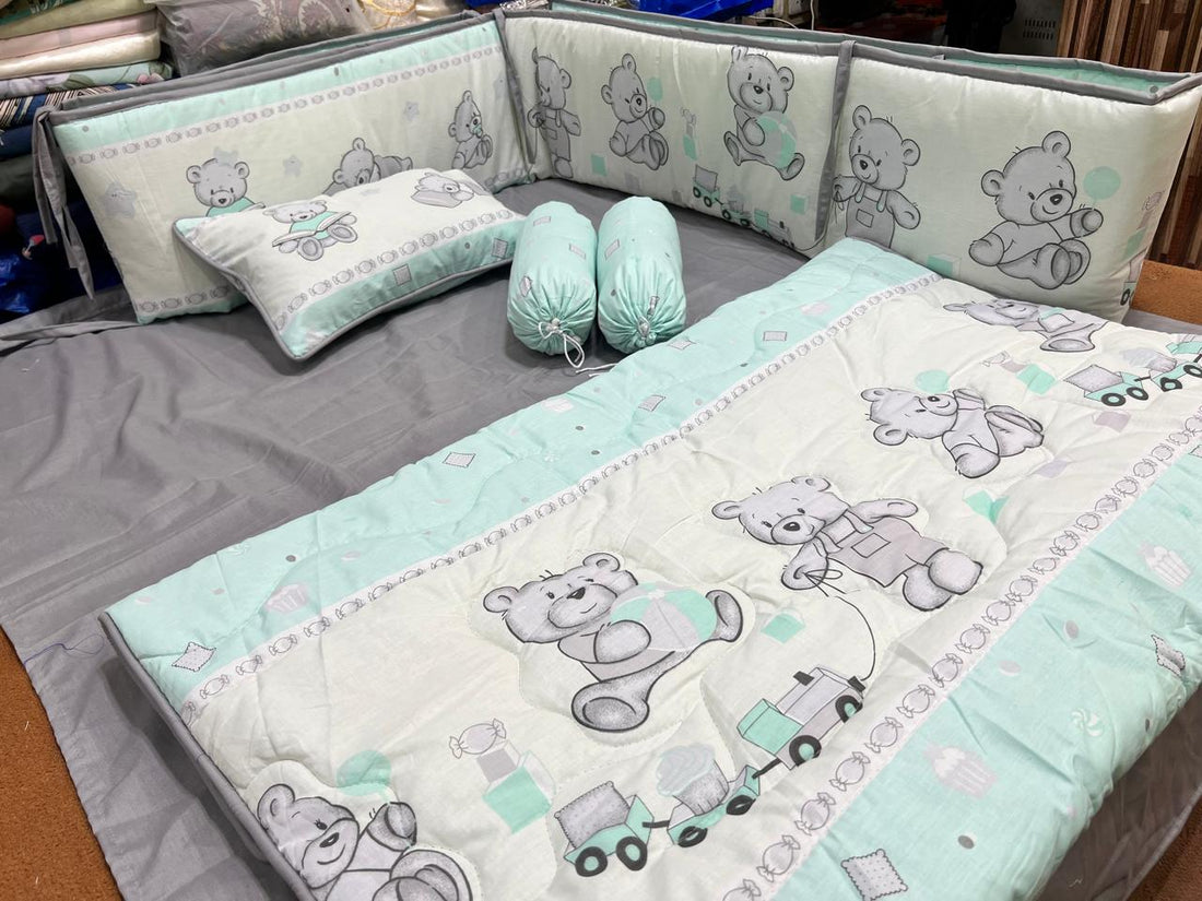 Teddy  cot  Bedding Set