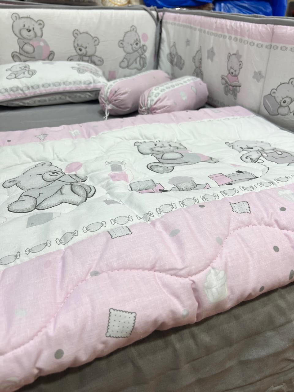 Teddy 4 cot  Bedding Set