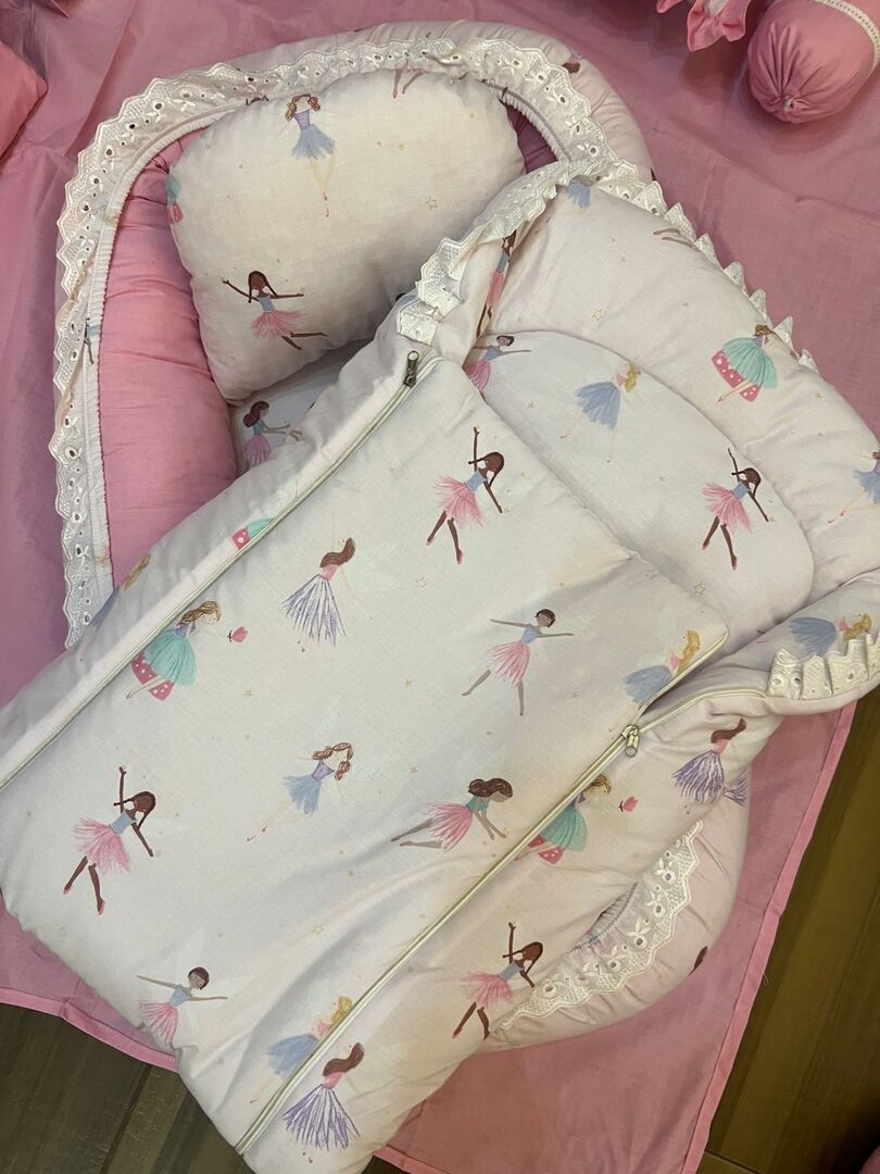Snuggle Bed & Sleeping Bag  - 11