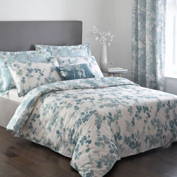 Abstract Dunelm King Size Comforter Set - With Filling