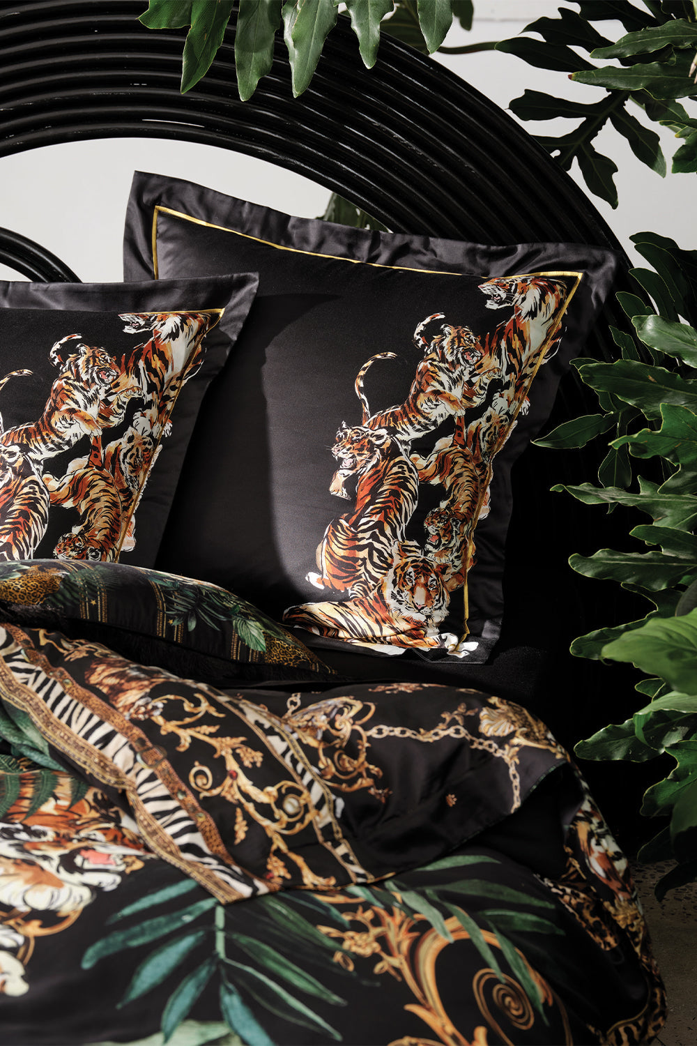 Camila tiger  Cotton Sateen Set