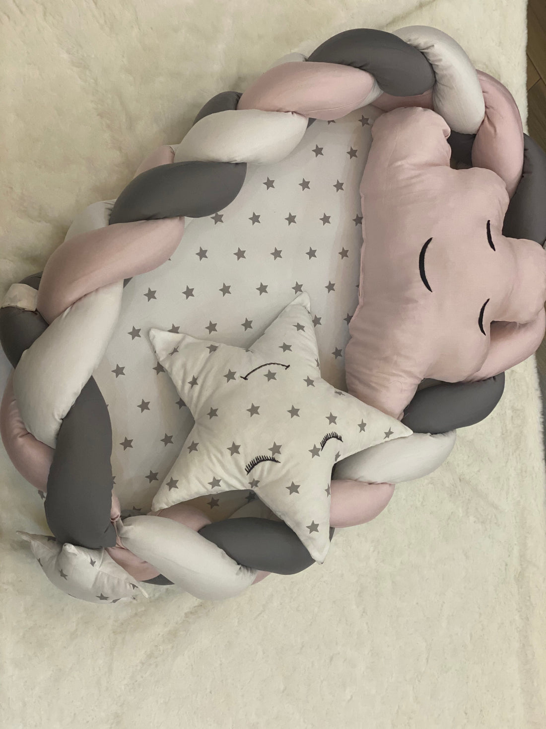 Braided Snuggle Bed - 256