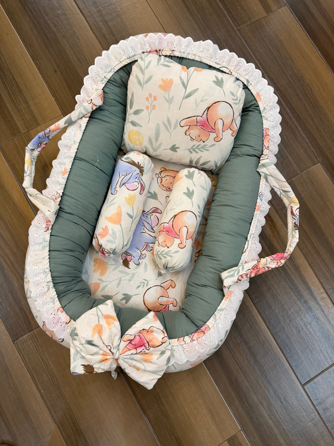 Snuggle Bed - 4657