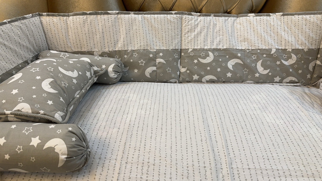 Star & Dots Cot Bedding Set