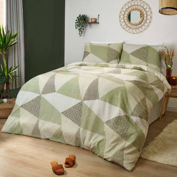 Green pattern King Size Comforter Set - With Filling