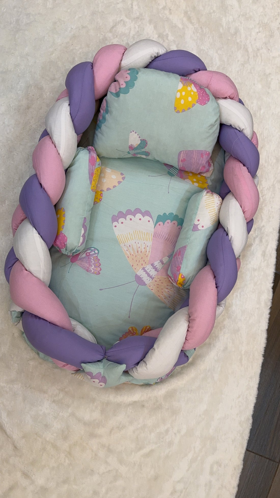 Braided Snuggle Bed - 2002