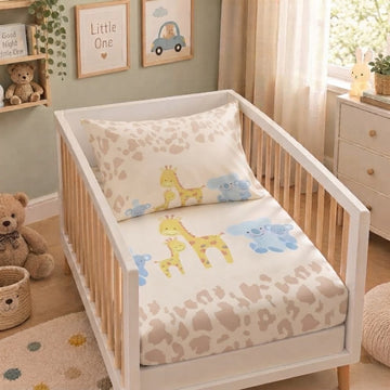 Giraffe cotton crib sheet