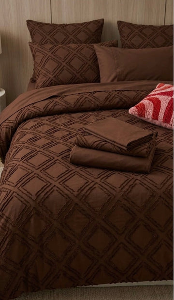Dark brown Boho Tufted Set