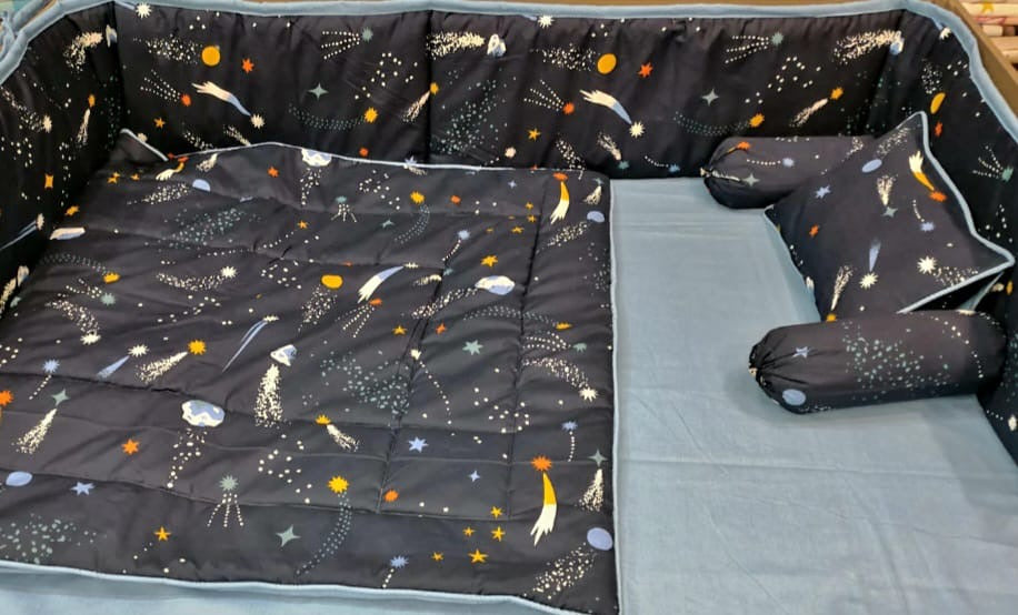Shooting stars Cot Bedding Set