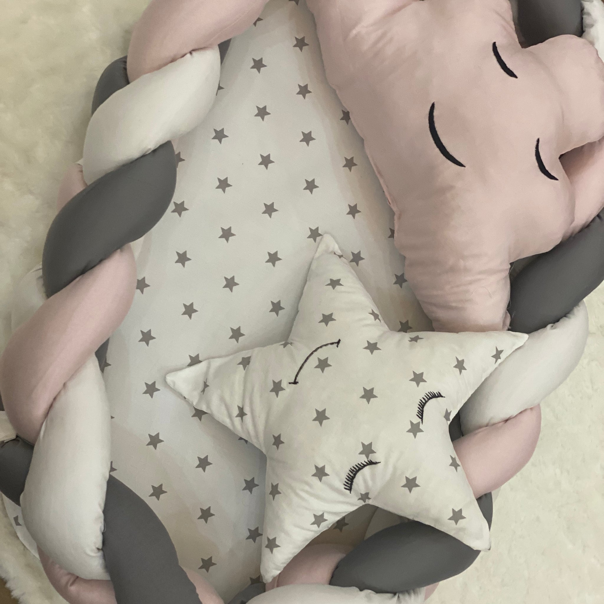 Braided Snuggle Bed - 256