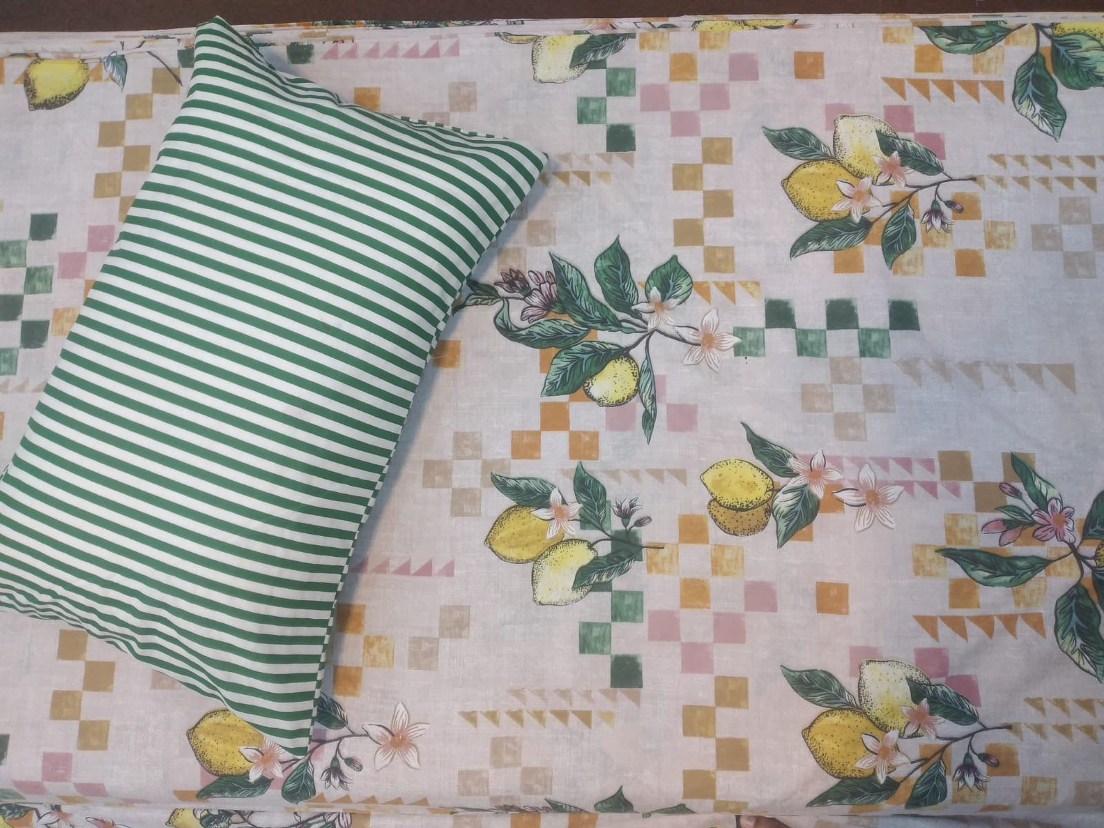 M - 186 Cotton BedSheet