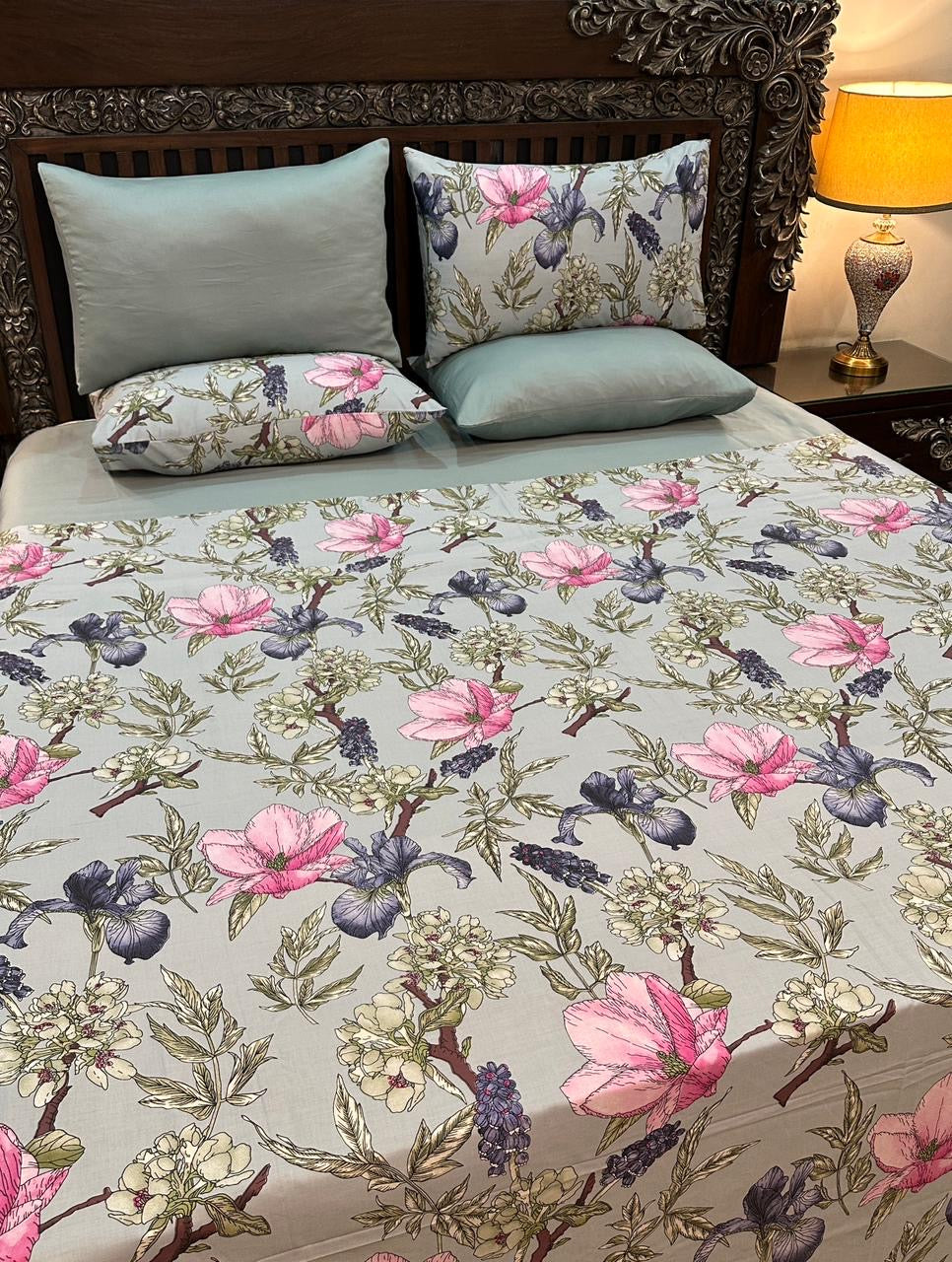 B - 8 Cotton Sateen Set