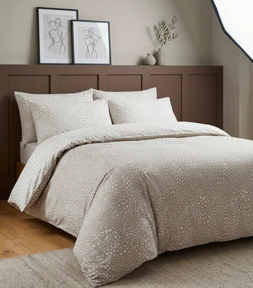 NA-102 King Size Comforter Set - With Filling