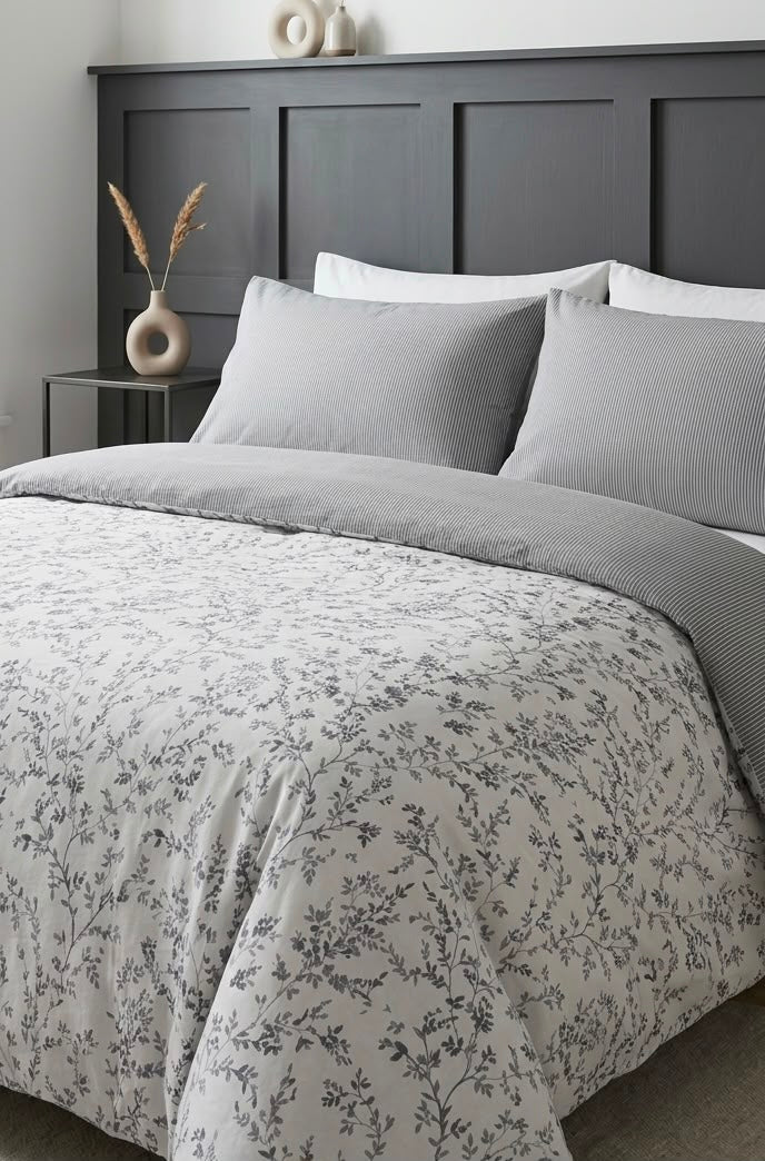 NA- 104 King Size Duvet Cover Set - Without Filling