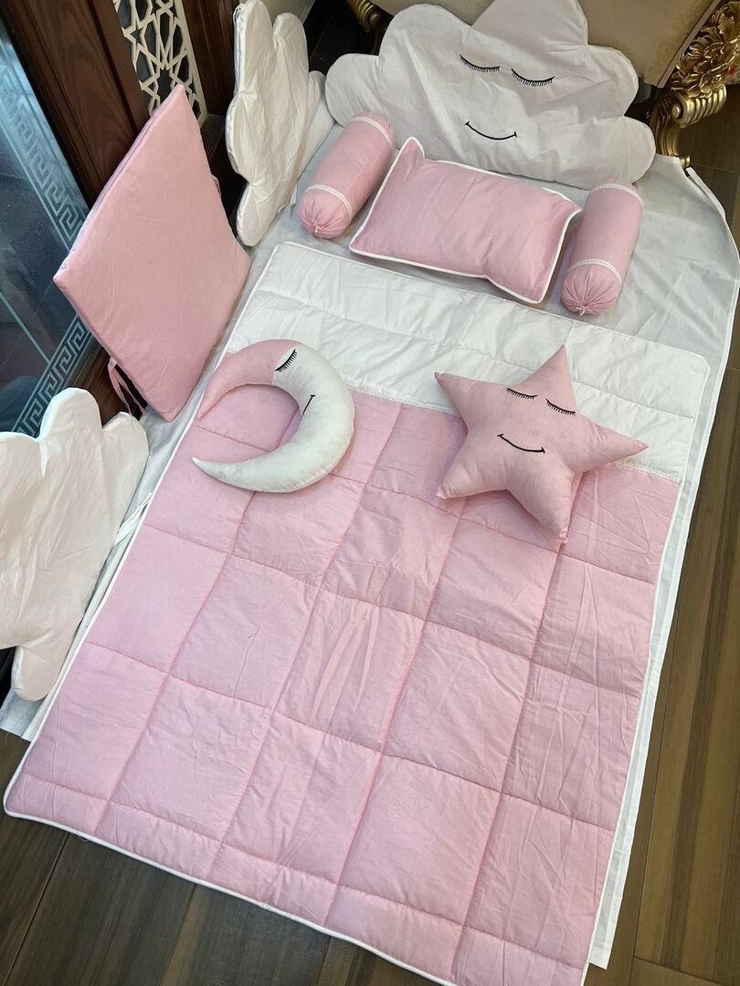 Pink & White 15 Pieces Cloud Set