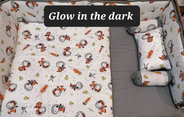 Snoopy (Glow In Dark ) Cot Bedding Set