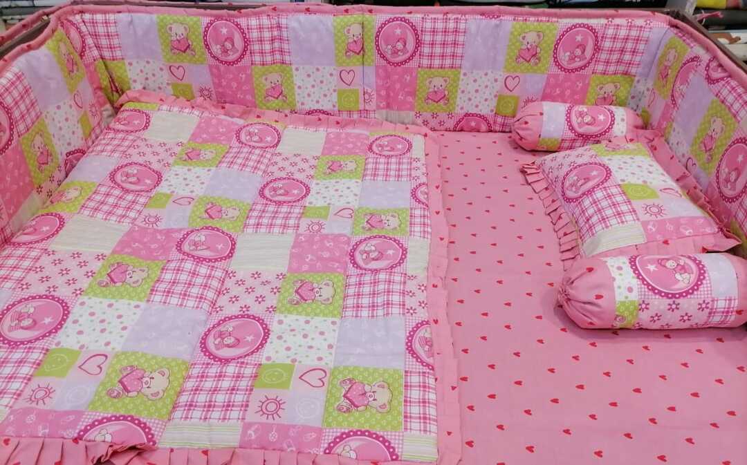 Tiled Teddy Bear Cot Bedding Set